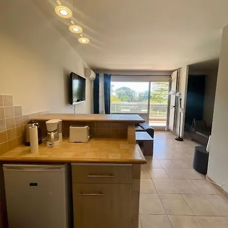 Superbe 2p Proche Plages - Piscine Apartament *