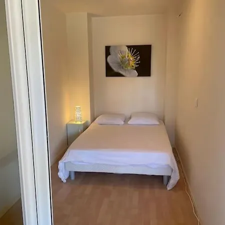 Daire Superbe 2p Proche Plages - Piscine