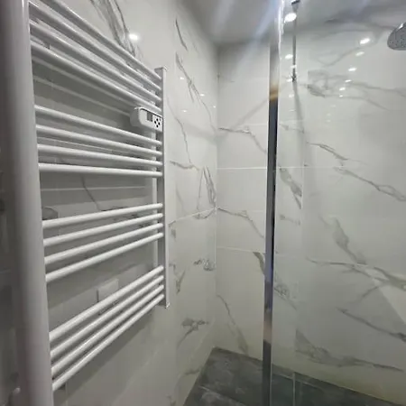 Superbe 2p Proche Plages - Piscine