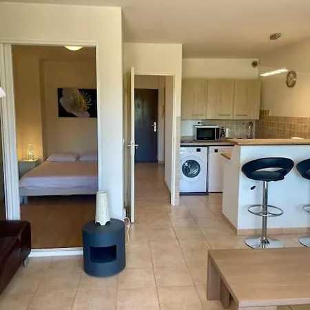 Superbe 2p Proche Plages - Piscine Daire